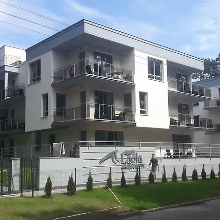 Apartament Z Ogrodkiem Pobierowo Exteriér fotografie