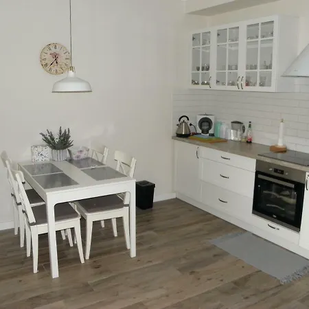 Apartament Z Ogrodkiem Pobierowo Exteriér fotografie