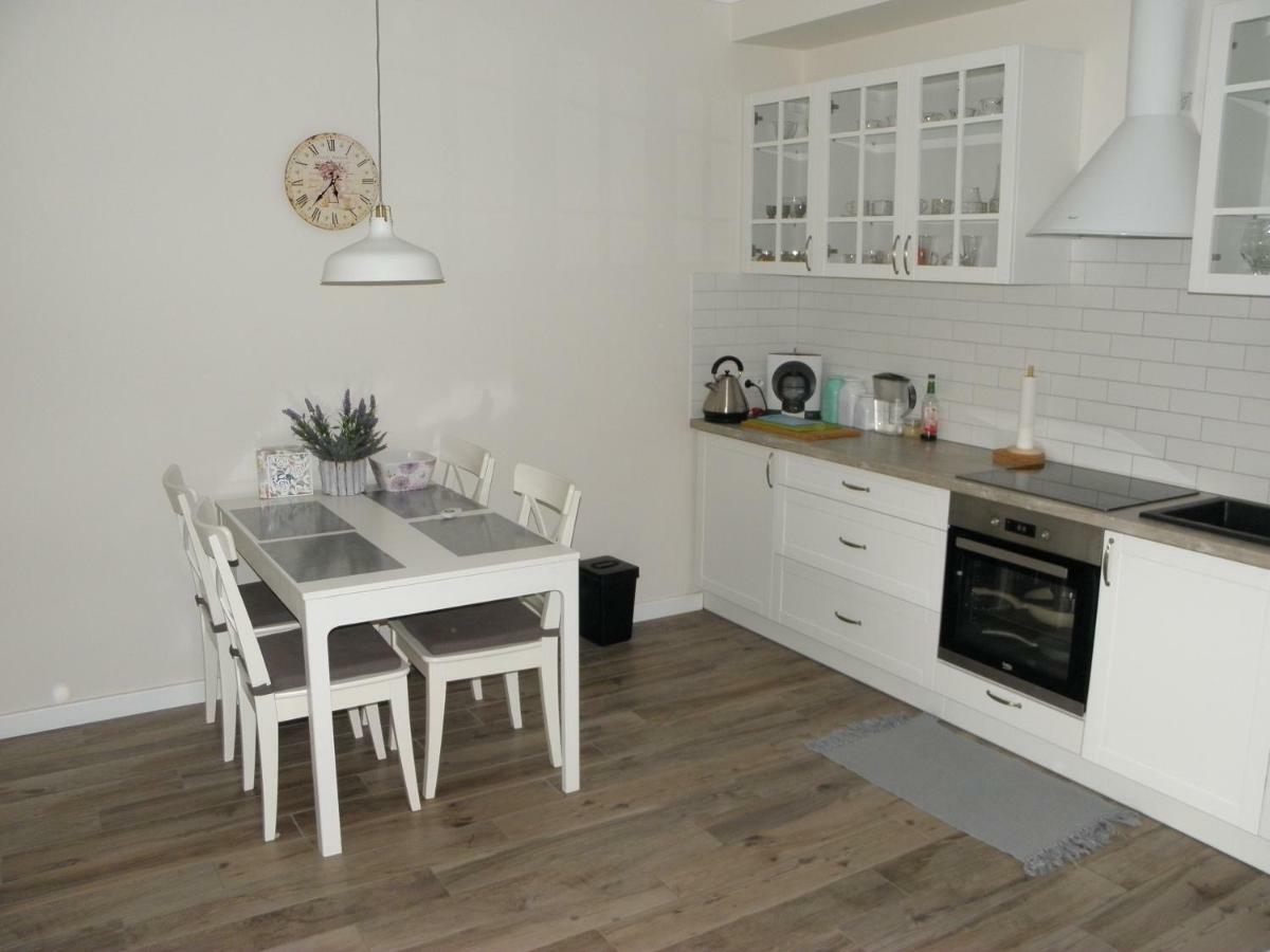 Apartment Z Ogrodkiem