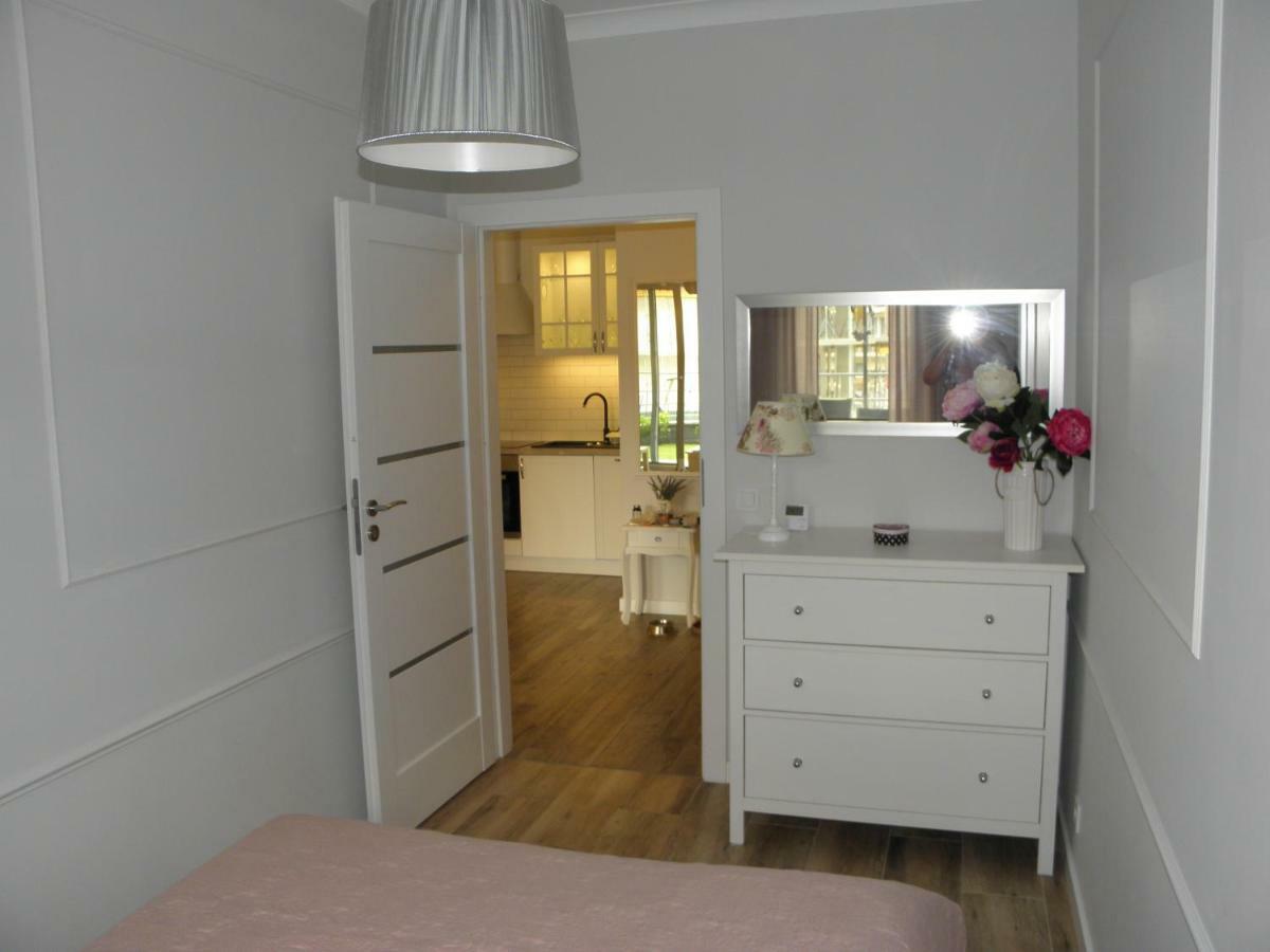 Z Ogrodkiem Apartment Pobierowo